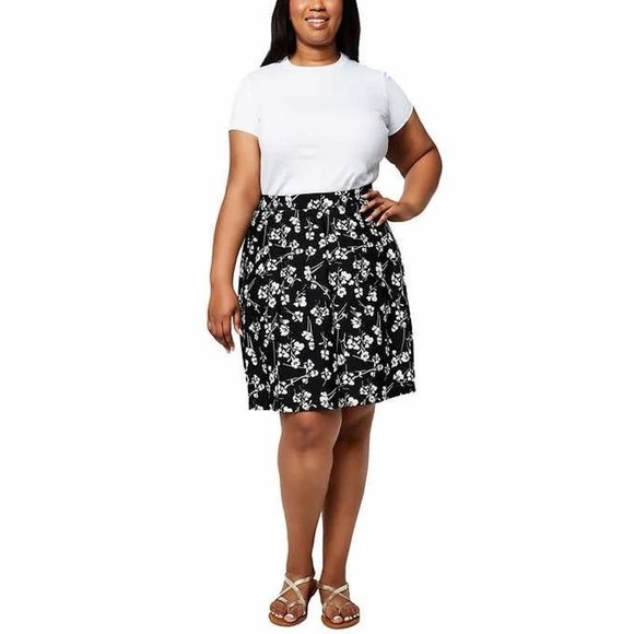 LEOTA Pull-On Casanova Black Floral Skirt - NWT - Large - Picture 3 of 4
